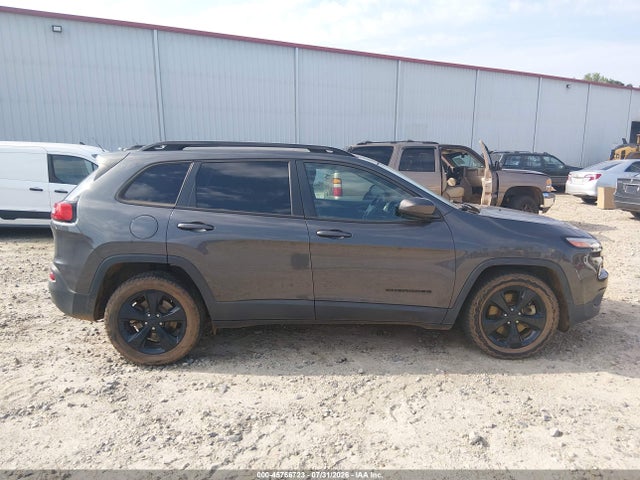 2016 Jeep Cherokee Altitude მანქანა იყიდება აუქციონზე, vin: 1C4PJLCSXGW233577, აუქციონის ნომერი: 45766723