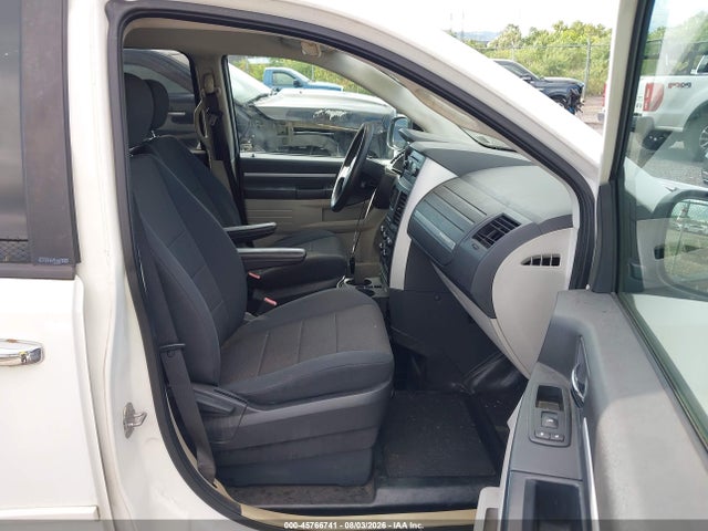 45766741 :رقم المزاد ، 2D8HN44E09R702812 vin ، 2009 Dodge Grand Caravan Se مزاد بيع