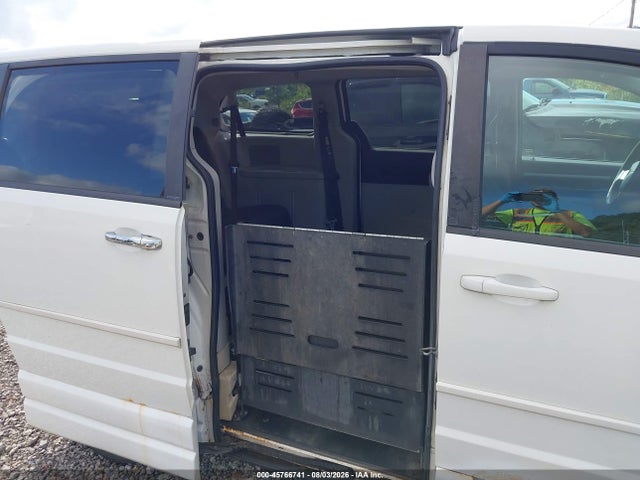 45766741 :رقم المزاد ، 2D8HN44E09R702812 vin ، 2009 Dodge Grand Caravan Se مزاد بيع