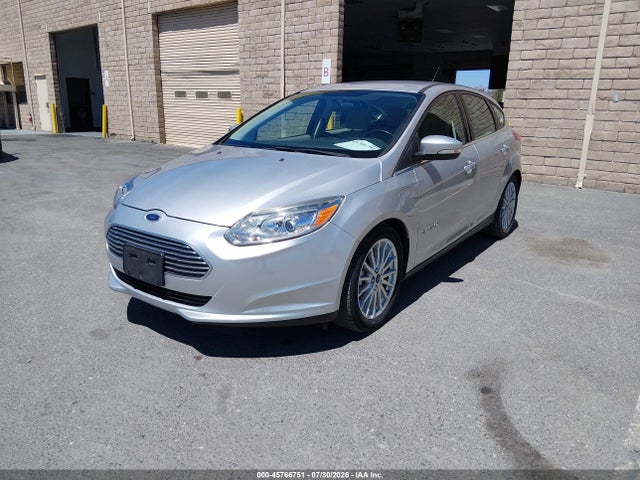 Ford FOCUS ELECTRIC 2018 1FADP3R40JL296115 Image 2