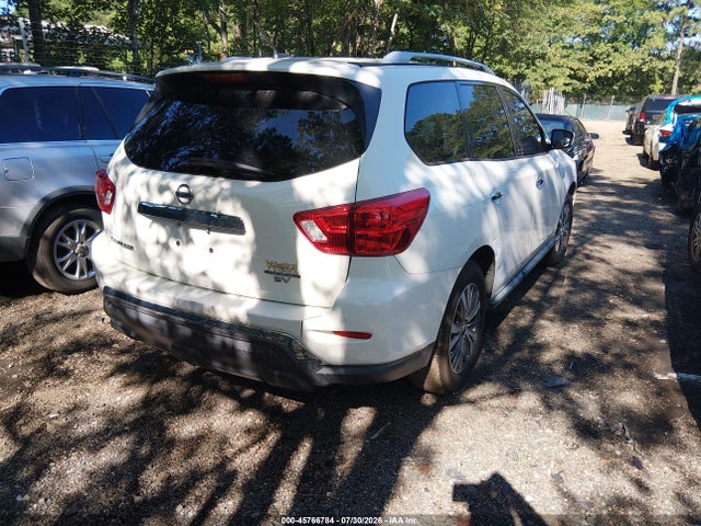Продажа на аукционе авто 2017 Nissan Pathfinder Sv, vin: 5N1DR2MN6HC666990, номер лота: 45766784