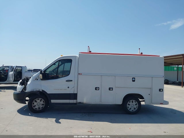 45766790 :رقم المزاد ، 1FDBW5PM7JKA17957 vin ، 2018 Ford Transit-350 Cutaway مزاد بيع