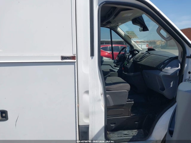 45766790 :رقم المزاد ، 1FDBW5PM7JKA17957 vin ، 2018 Ford Transit-350 Cutaway مزاد بيع