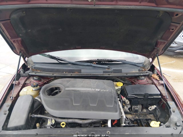 45766797 :رقم المزاد ، 1C3CCCDG7FN523528 vin ، 2015 Chrysler 200 S مزاد بيع