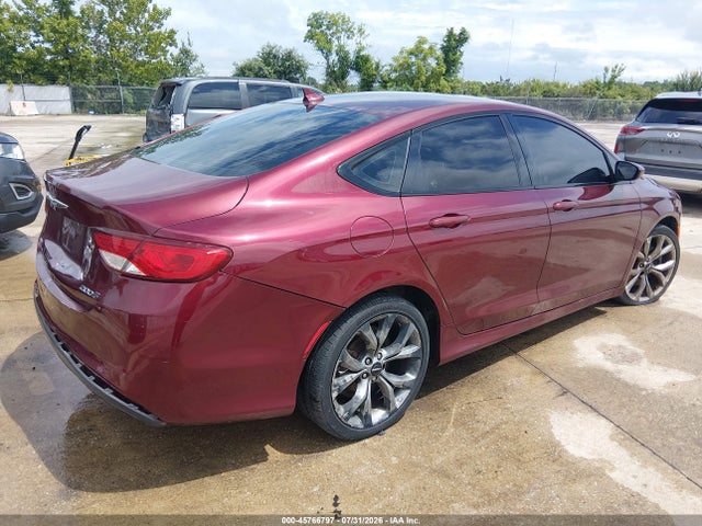 45766797 :رقم المزاد ، 1C3CCCDG7FN523528 vin ، 2015 Chrysler 200 S مزاد بيع