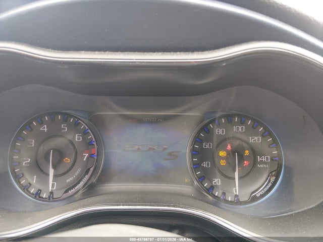 45766797 :رقم المزاد ، 1C3CCCDG7FN523528 vin ، 2015 Chrysler 200 S مزاد بيع