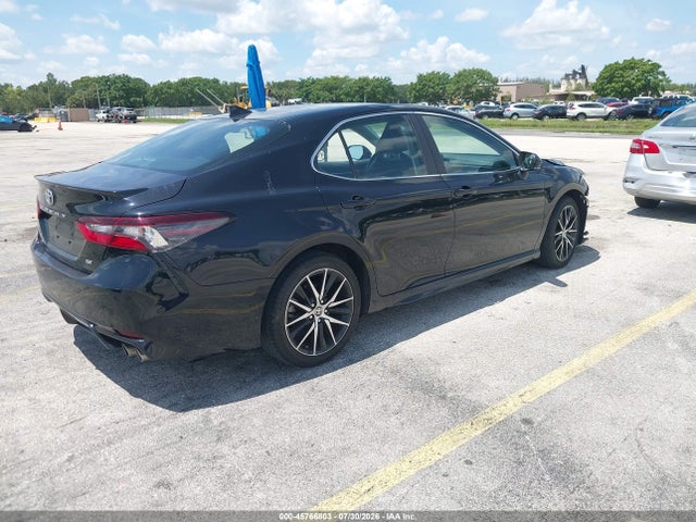 2024 Toyota Camry Se მანქანა იყიდება აუქციონზე, vin: 4T1G11AKXRU230888, აუქციონის ნომერი: 45766803