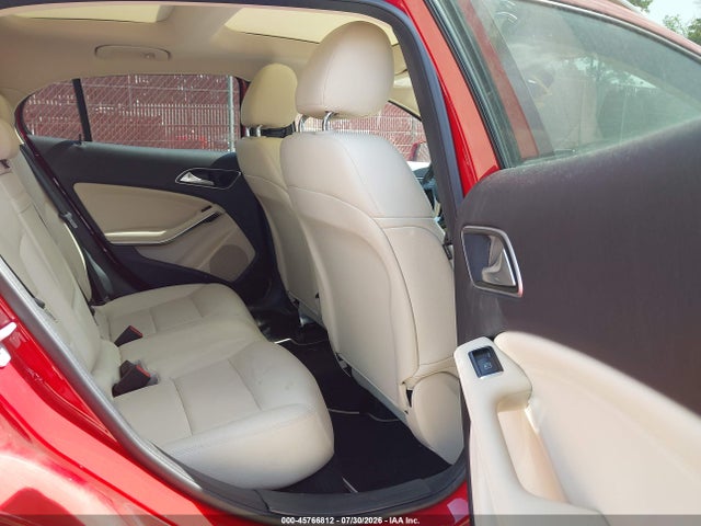 Продажа на аукционе авто 2015 Mercedes-benz Gla 250, vin: WDCTG4EB7FJ179080, номер лота: 45766812