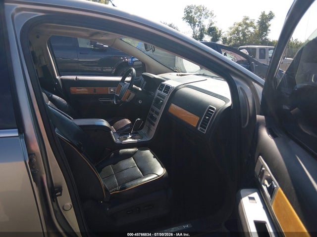 45766834 :رقم المزاد ، 2LMDU88C98BJ21588 vin ، 2008 Lincoln Mkx مزاد بيع