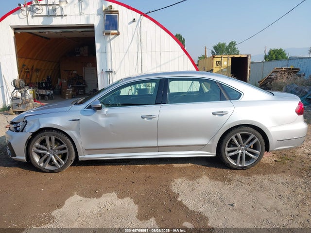 Aukcja sprzedaży 2017 Volkswagen Passat 1.8t R-line, vin: 1VWDT7A3XHC063432, numer aukcji: 45766861
