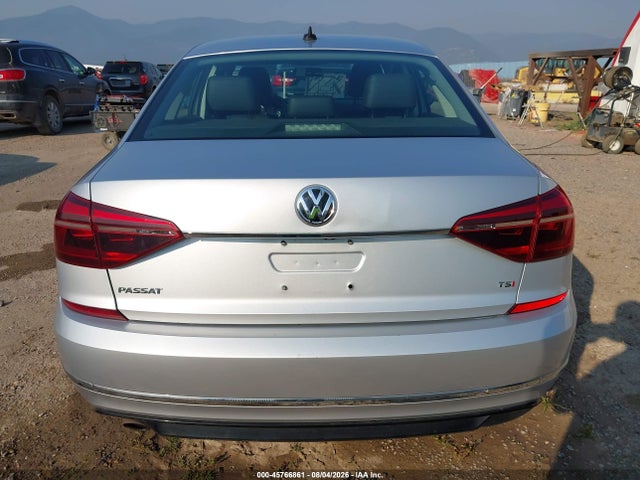 Aukcja sprzedaży 2017 Volkswagen Passat 1.8t R-line, vin: 1VWDT7A3XHC063432, numer aukcji: 45766861