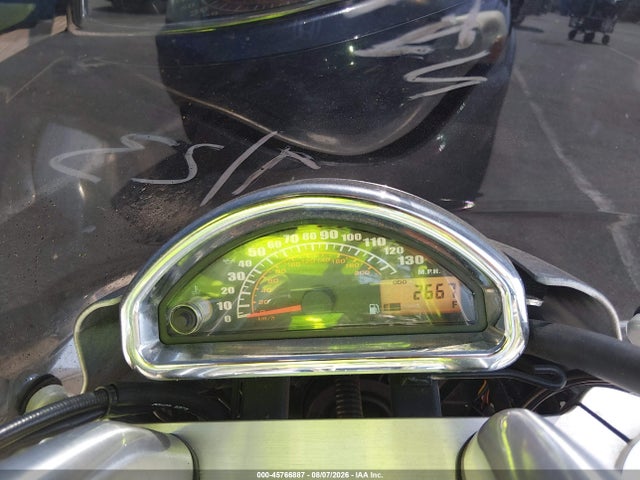 Suzuki VZ1500 2015 JS1VY55A3F2100033 Image 7