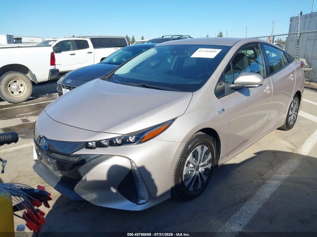 JTDKAMFP7M3194791 Toyota Prius Prime Le