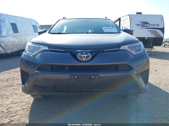 Aukcja sprzedaży 2017 Toyota Rav4 Le, vin: JTMBFREV2HJ120436, numer aukcji: 45766890