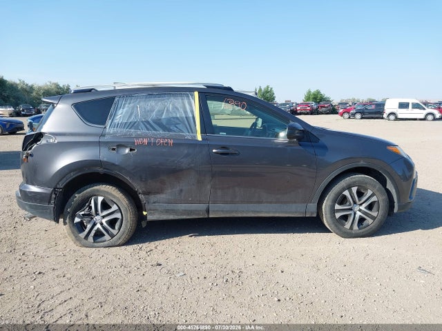 Aukcja sprzedaży 2017 Toyota Rav4 Le, vin: JTMBFREV2HJ120436, numer aukcji: 45766890