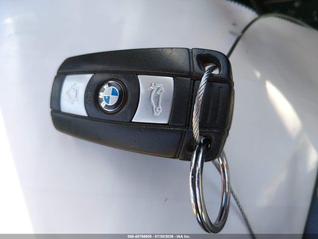 Продажа на аукционе авто 2008 Bmw 328i, vin: WBAVA375X8ND55584, номер лота: 45766909