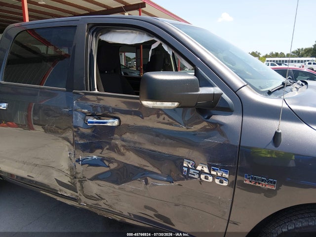 45766924 :رقم المزاد ، 1C6RR6LT0GS209315 vin ، 2016 Ram 1500 Slt مزاد بيع