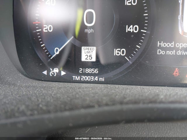 2019 Volvo Xc40 T5 Momentum მანქანა იყიდება აუქციონზე, vin: YV4162UK6K2058144, აუქციონის ნომერი: 45766932