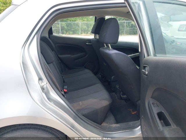 45766946 :رقم المزاد ، JM1DE1HY8B0106346 vin ، 2011 Mazda Mazda2 Sport مزاد بيع