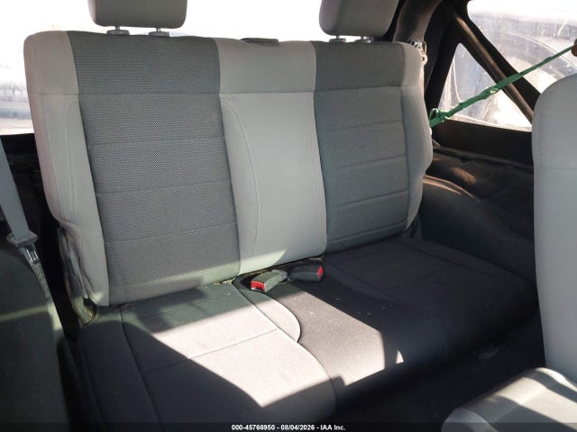 Продажа на аукционе авто 2007 Jeep Wrangler X, vin: 1J4FA24137L204008, номер лота: 45766950