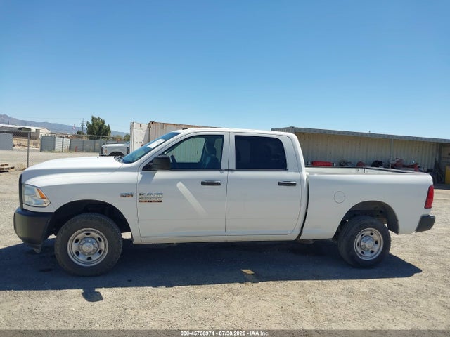 45766974 :رقم المزاد ، 3C6TR4CT2JG312969 vin ، 2018 Ram 2500 Tradesman  4x2 6'4 Box مزاد بيع