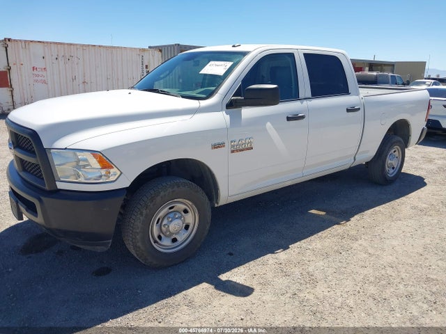 45766974 :رقم المزاد ، 3C6TR4CT2JG312969 vin ، 2018 Ram 2500 Tradesman  4x2 6'4 Box مزاد بيع