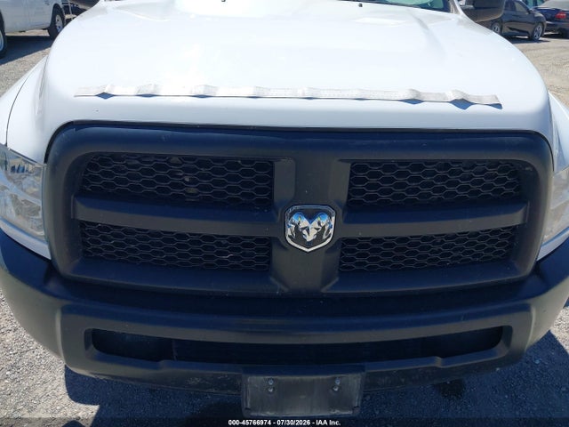 45766974 :رقم المزاد ، 3C6TR4CT2JG312969 vin ، 2018 Ram 2500 Tradesman  4x2 6'4 Box مزاد بيع