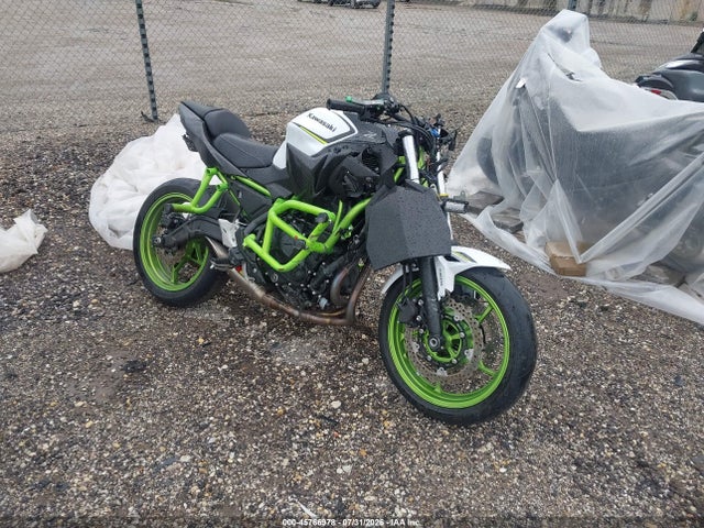 Auction sale of the 2021 Kawasaki Er650 K, vin: ML5EREK16MDA41033, lot number: 45766978