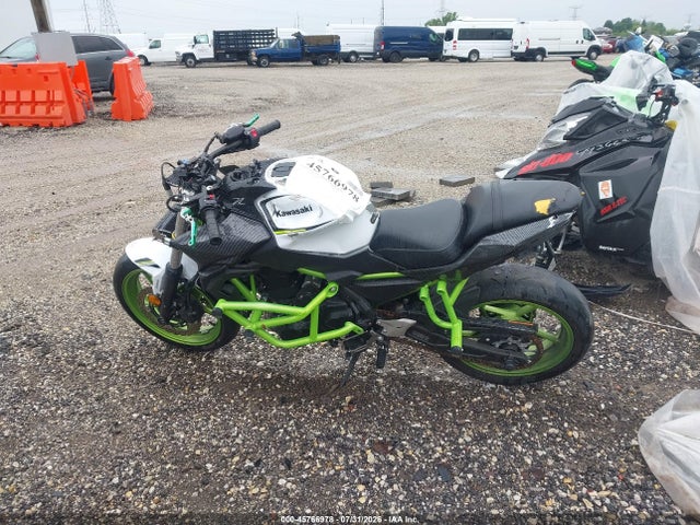 Продажа на аукционе авто 2021 Kawasaki Er650 K, vin: ML5EREK16MDA41033, номер лота: 45766978