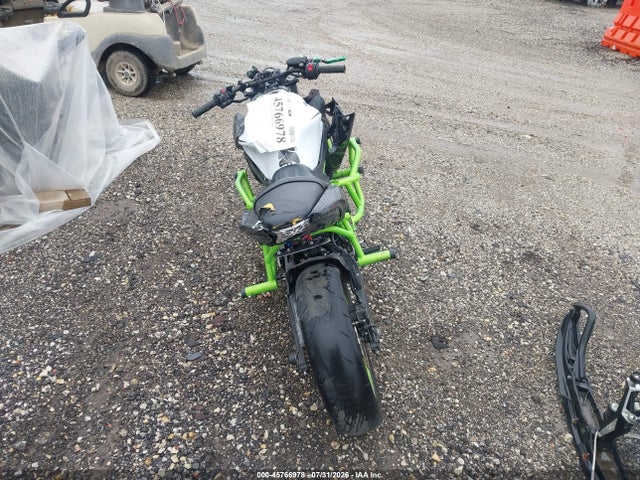 Продажа на аукционе авто 2021 Kawasaki Er650 K, vin: ML5EREK16MDA41033, номер лота: 45766978