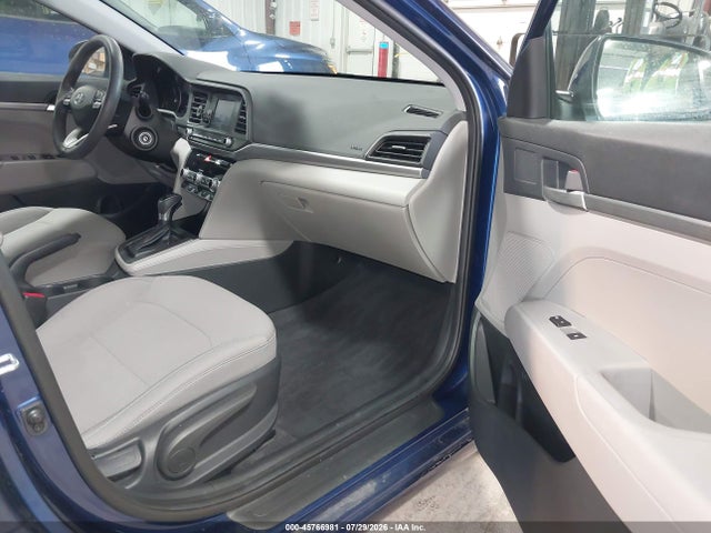 45766981 :رقم المزاد ، 5NPD74LF6LH609783 vin ، 2020 Hyundai Elantra Se مزاد بيع