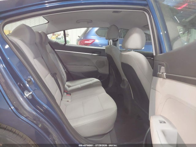 45766981 :رقم المزاد ، 5NPD74LF6LH609783 vin ، 2020 Hyundai Elantra Se مزاد بيع