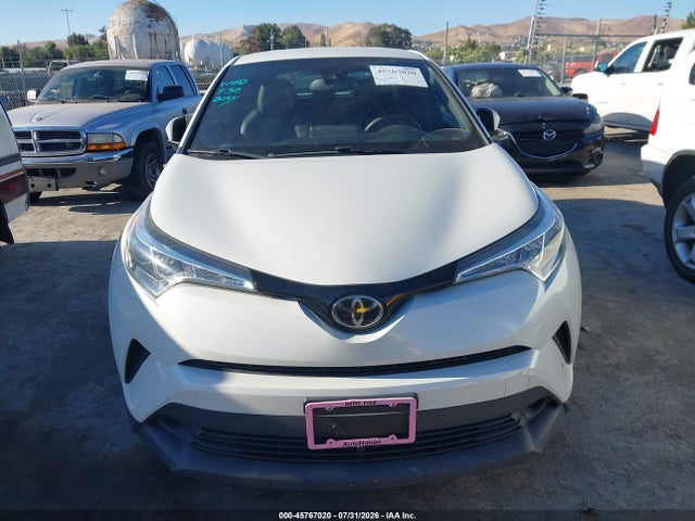 Toyota C-HR XLE 2018 NMTKHMBX8JR053898 Image 6