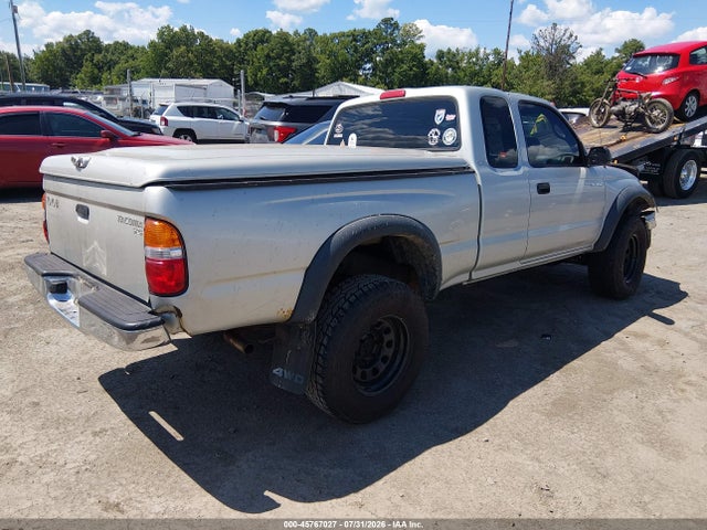2001 Toyota Tacoma მანქანა იყიდება აუქციონზე, vin: 5TEWM72N51Z723800, აუქციონის ნომერი: 45767027