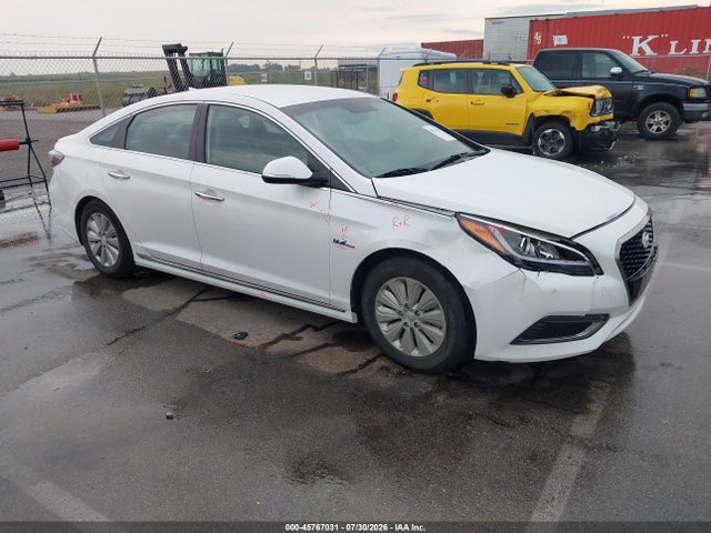 2016 Hyundai Sonata Hybrid Se მანქანა იყიდება აუქციონზე, vin: KMHE24L16GA036531, აუქციონის ნომერი: 45767031