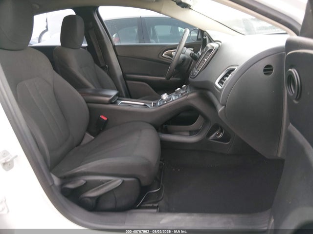 2015 Chrysler 200 Limited მანქანა იყიდება აუქციონზე, vin: 1C3CCCAB5FN742318, აუქციონის ნომერი: 45767062
