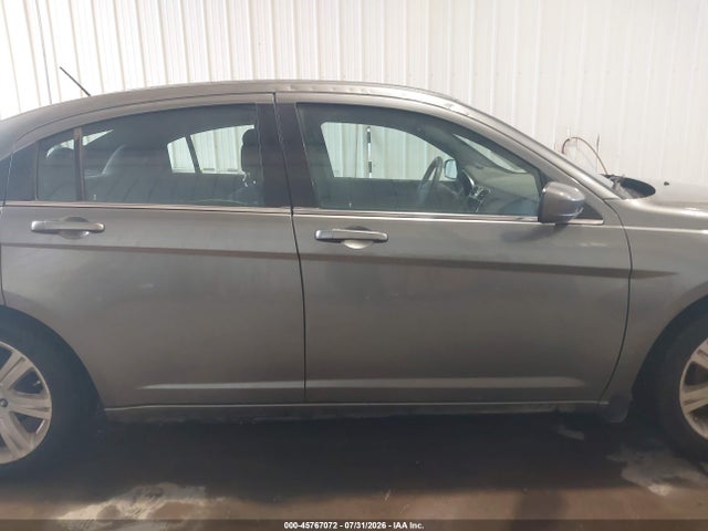 Aukcja sprzedaży 2013 Chrysler 200 Lx, vin: 1C3CCBAB9DN670370, numer aukcji: 45767072