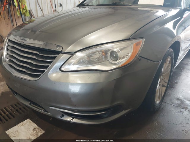 Aukcja sprzedaży 2013 Chrysler 200 Lx, vin: 1C3CCBAB9DN670370, numer aukcji: 45767072