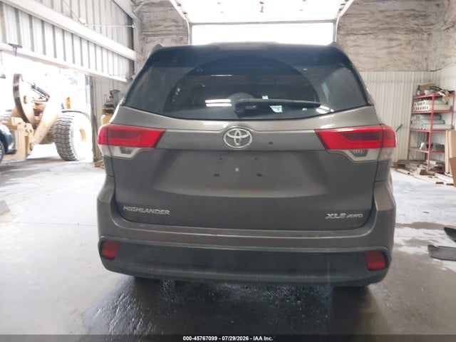 Toyota Highlander Xle 2017 5TDJZRFH5HS394194 Image 16