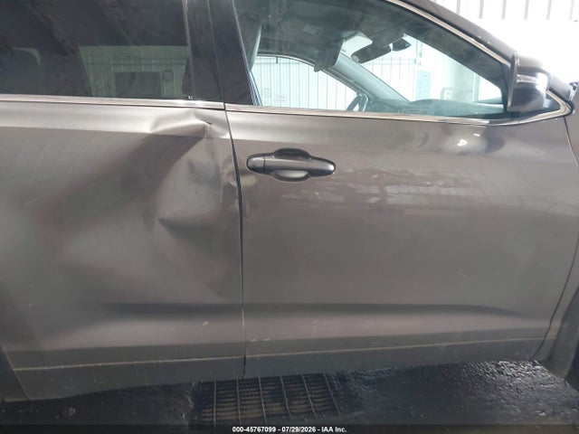 Toyota Highlander Xle 2017 5TDJZRFH5HS394194 Image 6
