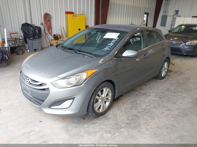 Hyundai ELANTRA GT 2014 KMHD35LH3EU216184 Image 2