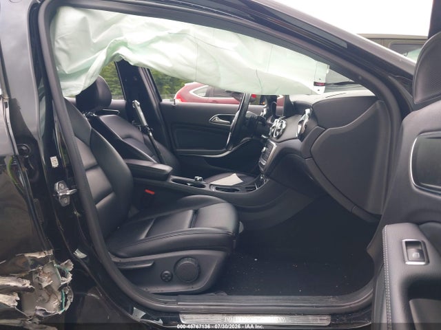 Продаж на аукціоні авто 2019 Mercedes-benz Gla 250 4matic, vin: WDCTG4GB2KJ570158, номер лоту: 45767136