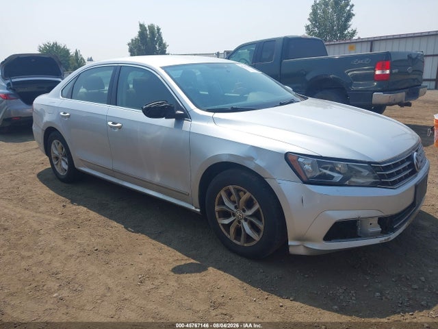 2016 1VWAS7A32GC029442 main image