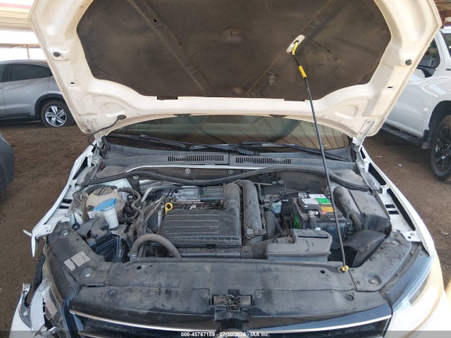3VW2B7AJ7HM403286 Volkswagen Jetta 1.4t S
