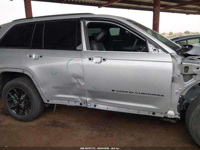 Продаж на аукціоні авто 2025 Jeep Grand Cherokee Altitude 4x4, vin: 1C4RJHAG8SC269038, номер лоту: 45767173