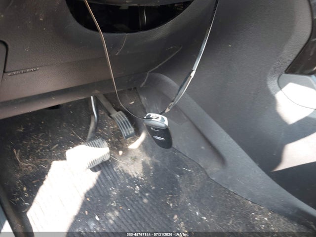 45767184 :رقم المزاد ، 1FMCU9J90JUA21603 vin ، 2018 Ford Escape Titanium مزاد بيع