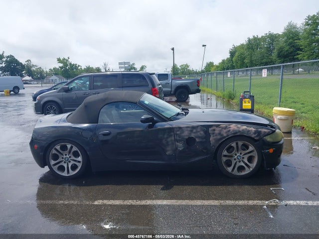 45767186 :رقم المزاد ، 4USBT53585LU10419 vin ، 2005 Bmw Z4 3.0i مزاد بيع