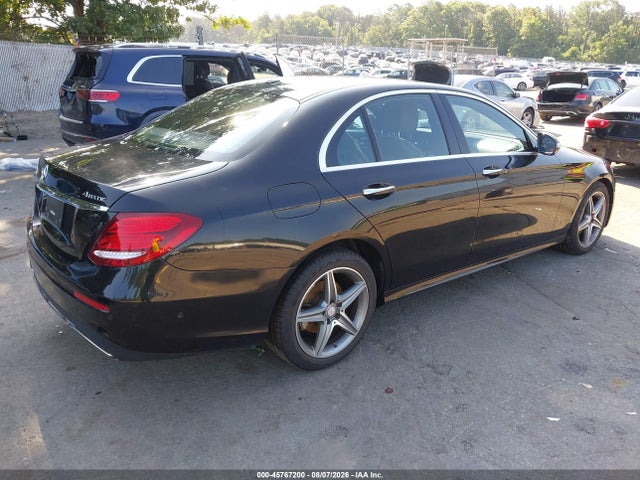 45767200 :رقم المزاد ، WDDZF4KB4HA080040 vin ، 2017 Mercedes-benz E 300 4matic مزاد بيع