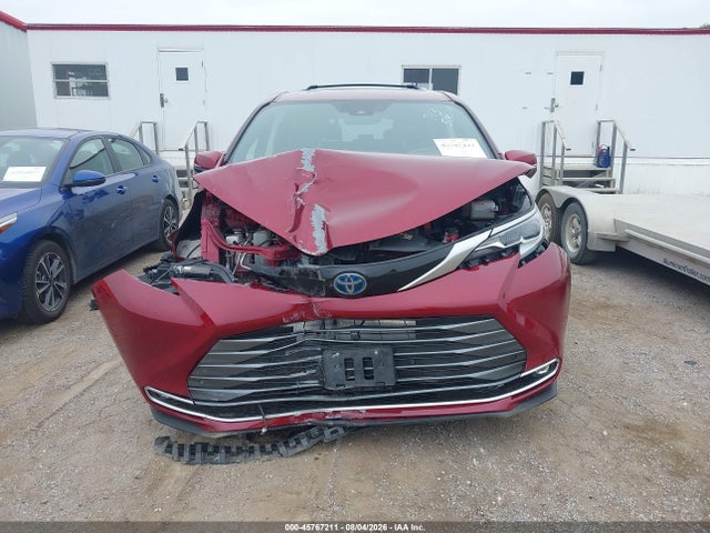 Продажа на аукционе авто 2021 Toyota Sienna Platinum, vin: 5TDESKFC6MS022973, номер лота: 45767211