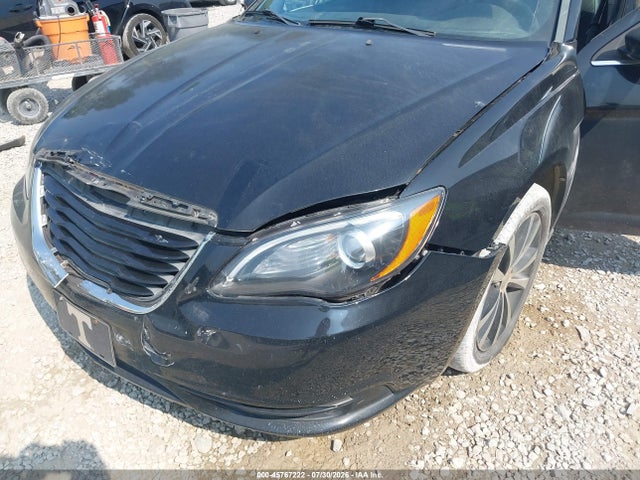Aukcja sprzedaży 2013 Chrysler 200 Limited, vin: 1C3CCBCG3DN523602, numer aukcji: 45767222